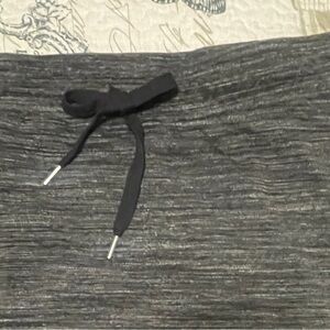 Cute little Heathered black short pencil skirt size Med